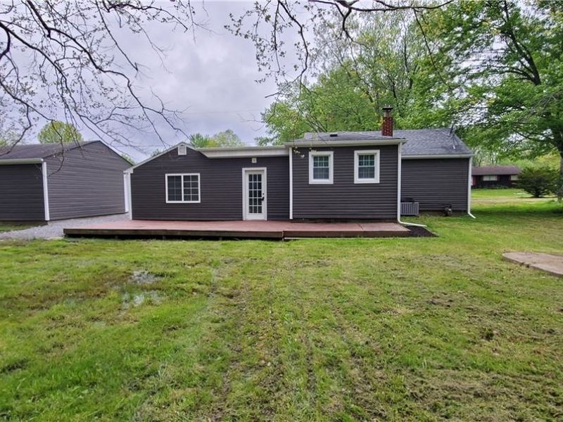 724 Briggs Road, Leavittsburg, OH 44430 Photo 4
