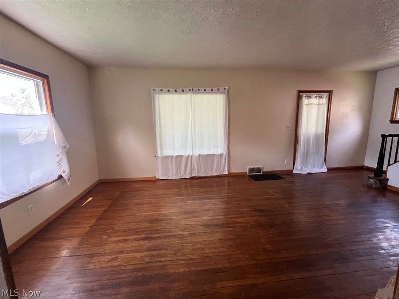 304 Lowell Avenue NE, Warren, OH 44483 Photo 22