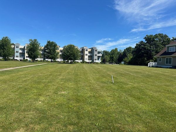 98 Diamond Point Lane, New Buffalo, MI 49117