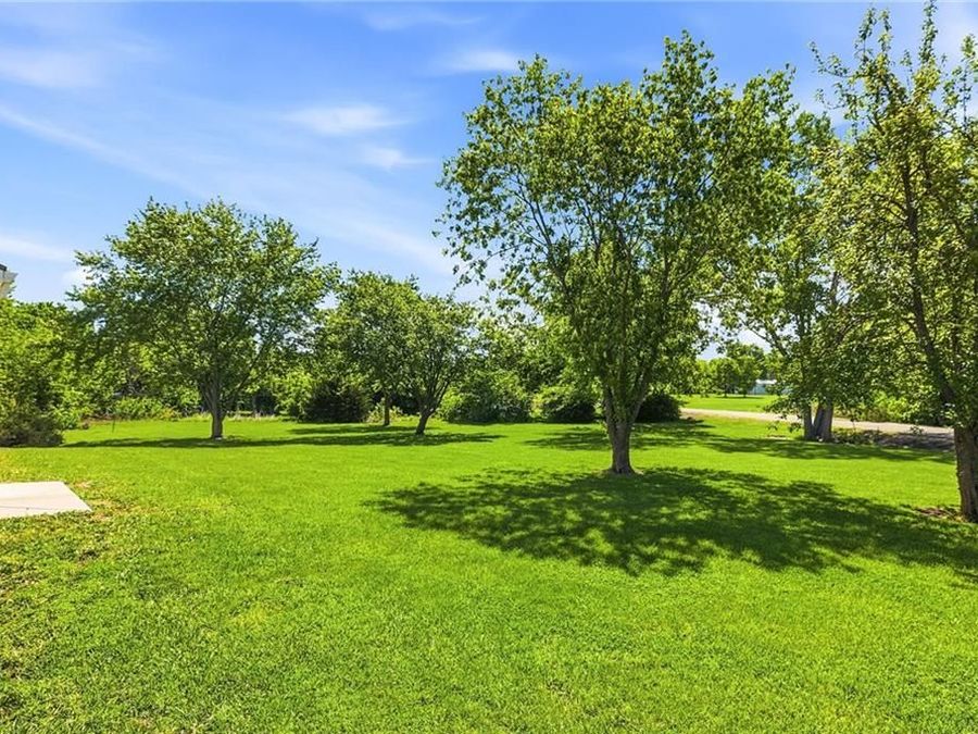 Property Image 40