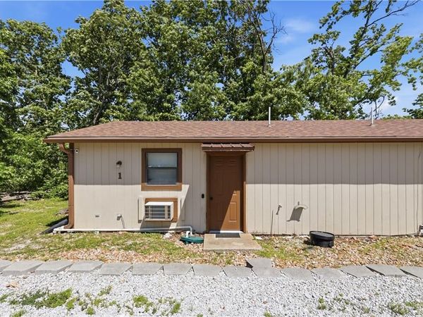 11015 Rt 7 Highway, Clinton, MO 64735