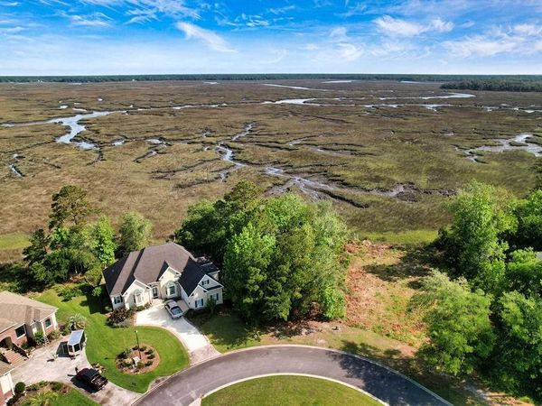 102 Tidewater Circle , Kingsland, GA 31548