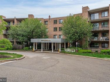 1655 OAKWOOD DRIVE, Unit N404, PENN VALLEY, PA 19072