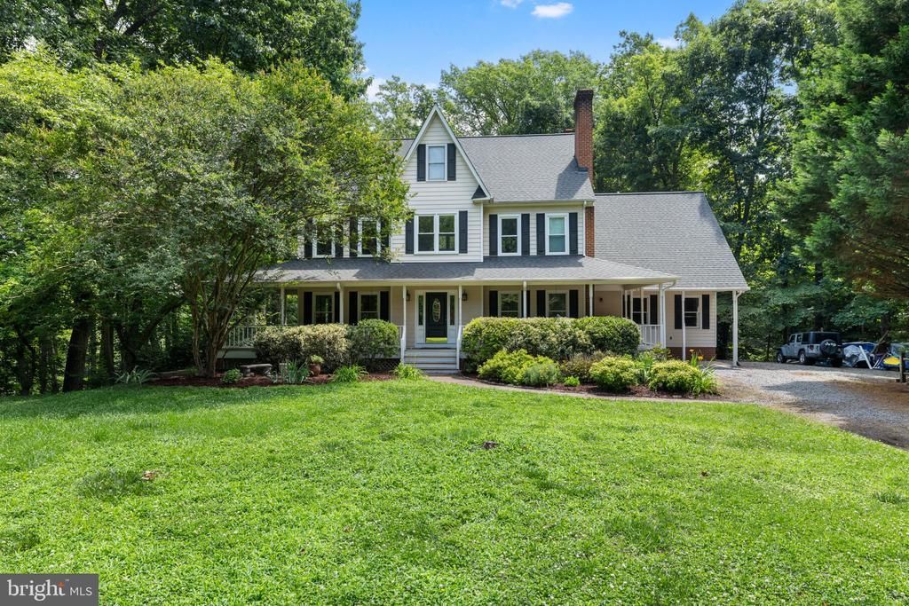 12439 N OAKS DRIVE, ASHLAND, VA 23005