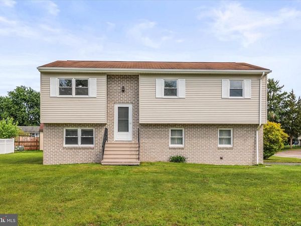 2 CAROLE COURT , GETTYSBURG, PA 17325