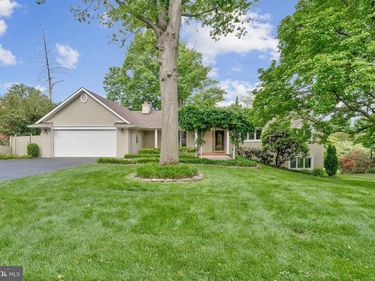 1102 CLOVER DRIVE, MCLEAN, VA 22101