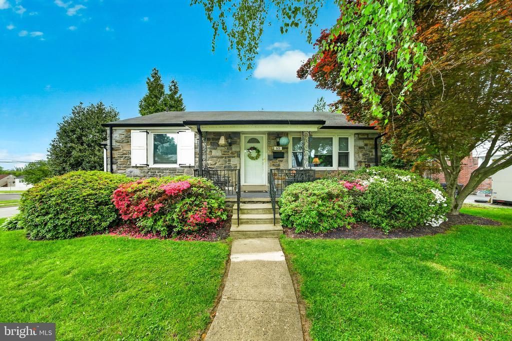 65 DELIA DRIVE, BROOMALL, PA 19008