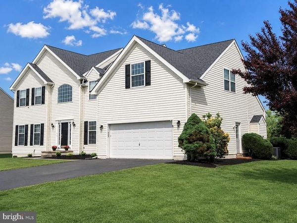 23 RIVA RIDGE LANE, BEAR, DE 19701