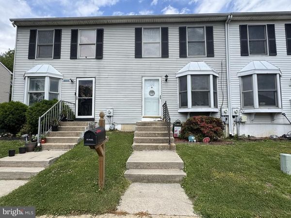 120 WHITBURN PLACE , NEWARK, DE 19702