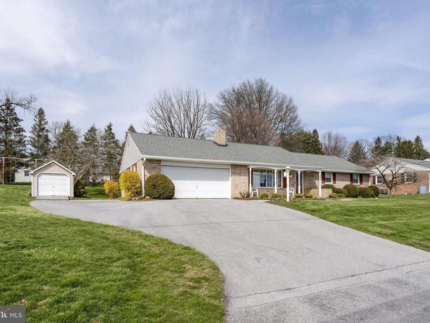 133 Summitville Road , New Holland, PA 17557 Main Photo