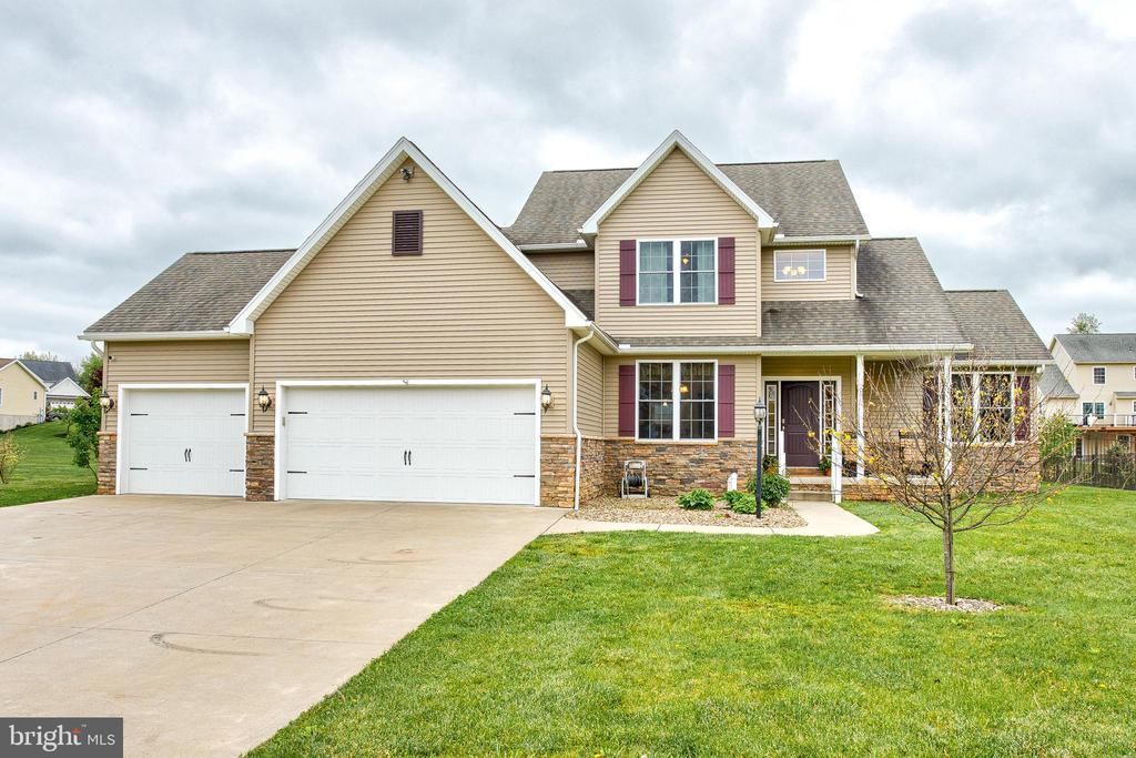 152 ASTER AVENUE , BELLEFONTE, PA 16823
