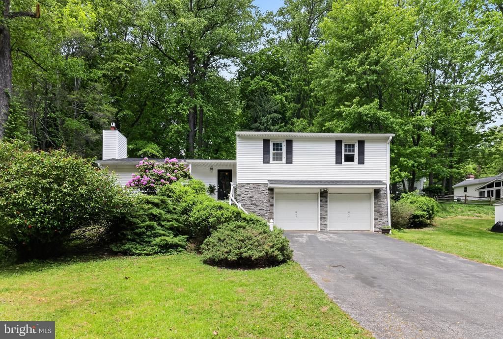 30 OAK LANE, BERWYN, PA 19312