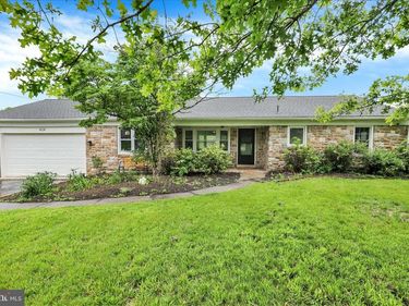434 E MOYER ROAD, POTTSTOWN, PA 19464