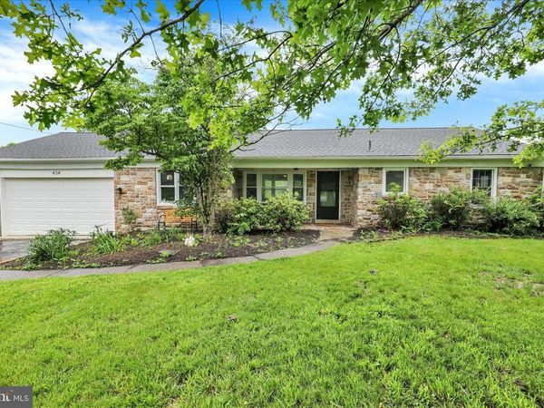 434 E MOYER ROAD, POTTSTOWN, PA 19464