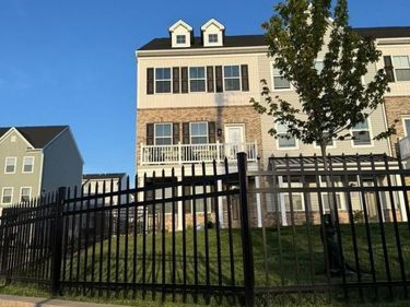 2 KARPOVICH ALY ALLEY, BRIDGEPORT, PA 19405