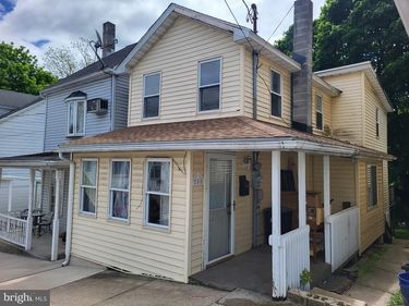 250 VAN GELDER STREET , TAMAQUA, PA 18252