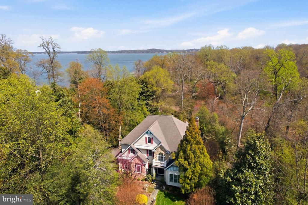 982 STONINGTON DRIVE, ARNOLD, MD 21012