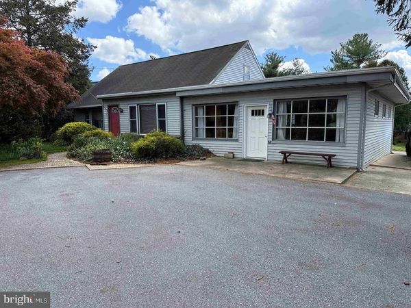 354 E MAIN STREET , LEOLA, PA 17540