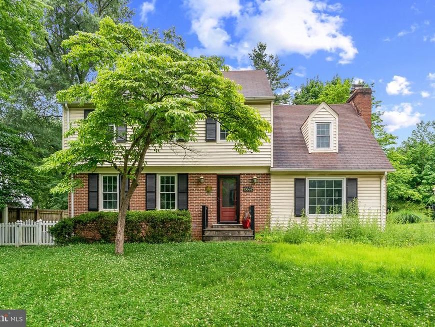 16632 S Westland Drive, Gaithersburg, MD 20877 Main Photo