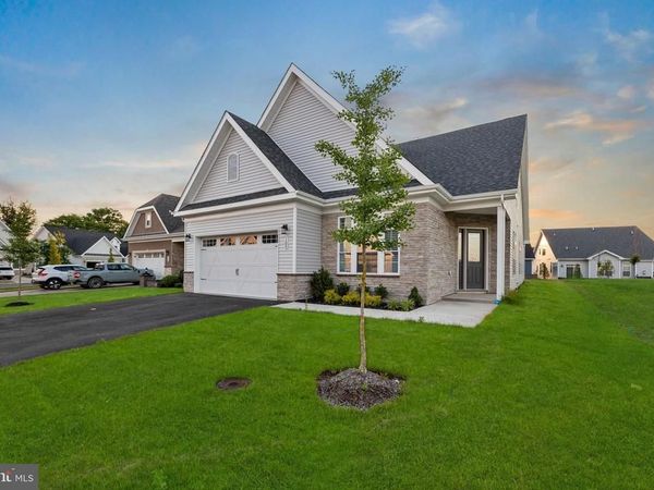 105 SAMJAN CIRCLE , HIGHTSTOWN, NJ 08520