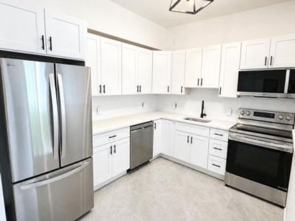 4930 W CHESTER PIKE, Unit 303, NEWTOWN SQUARE, PA 19073
