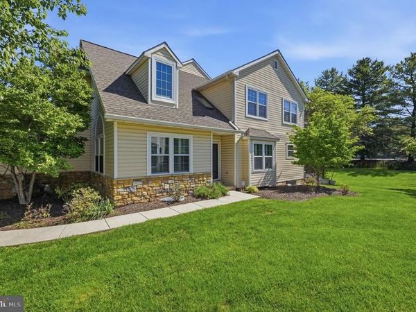 112 MEDINAH DRIVE , BLUE BELL, PA 19422