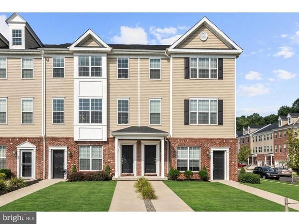 319 KRAMER COURT , FLORENCE, NJ 08518