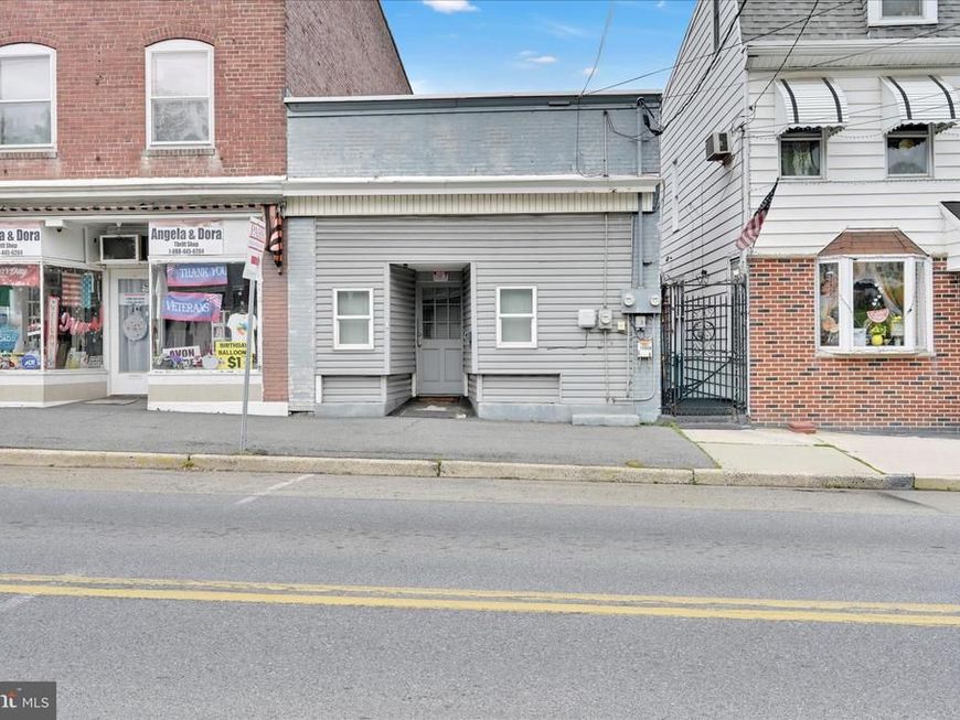 1588 W Market Street , Pottsville, PA 17901 Main Photo