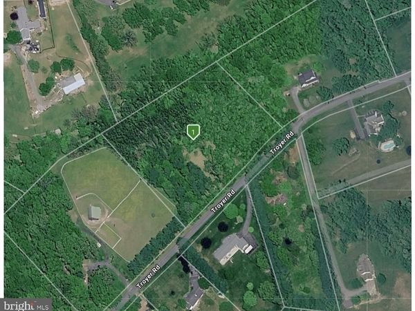 2904 TROYER ROAD, WHITE HALL, MD 21161