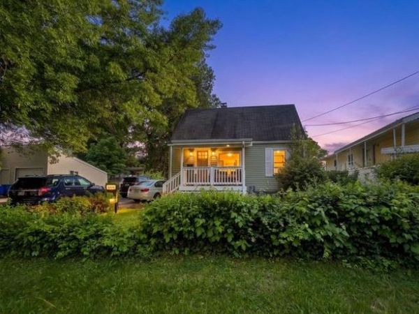 8906 PENNSYLVANIA AVENUE, SILVER SPRING, MD 20910