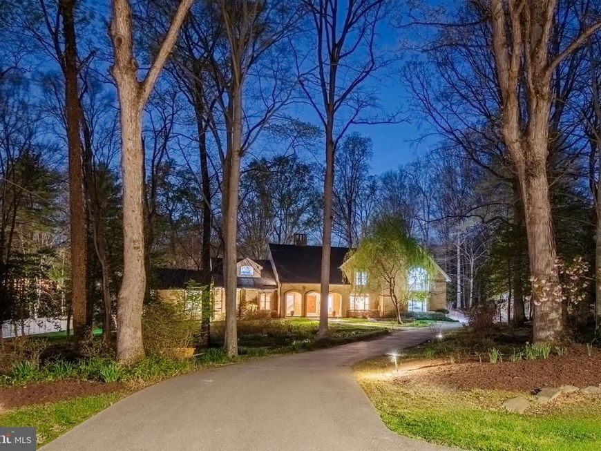 10100 Iron Gate Road, Potomac, MD 20854 Main Photo