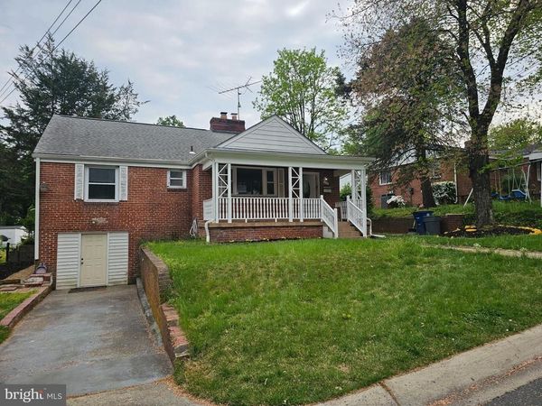 911 PATTON DRIVE , SILVER SPRING, MD 20901