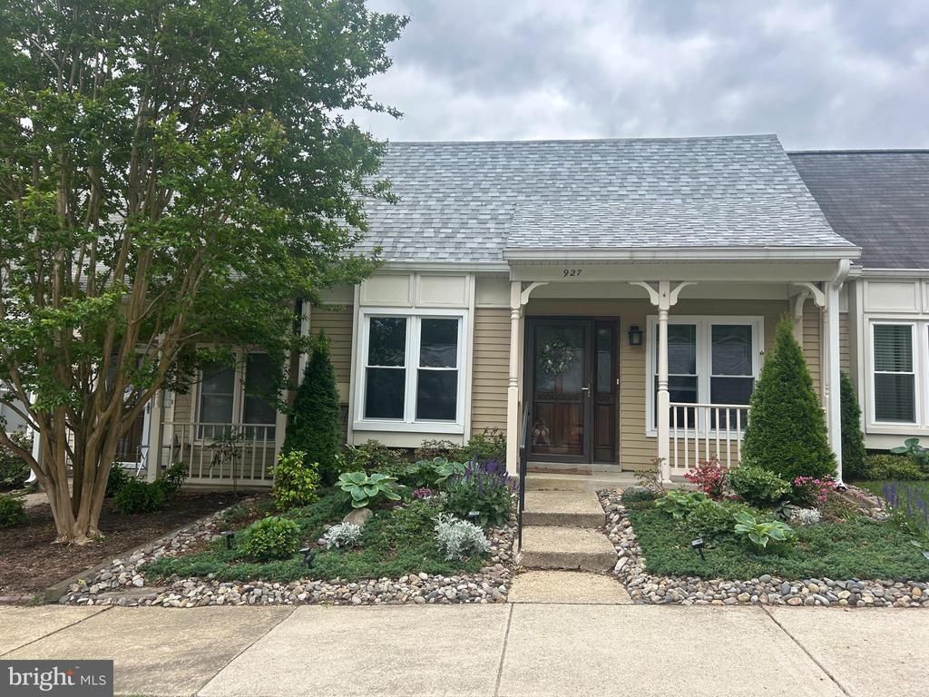927 Riversedge Circle , Annapolis, MD 21401 Main Photo