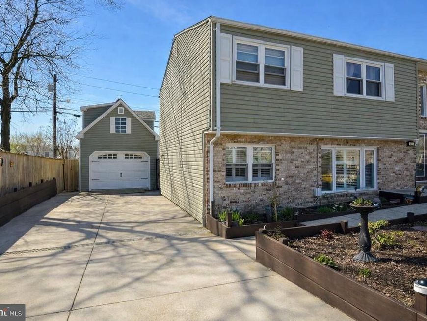 1071 Kings Road , Pasadena, MD 21122 Main Photo