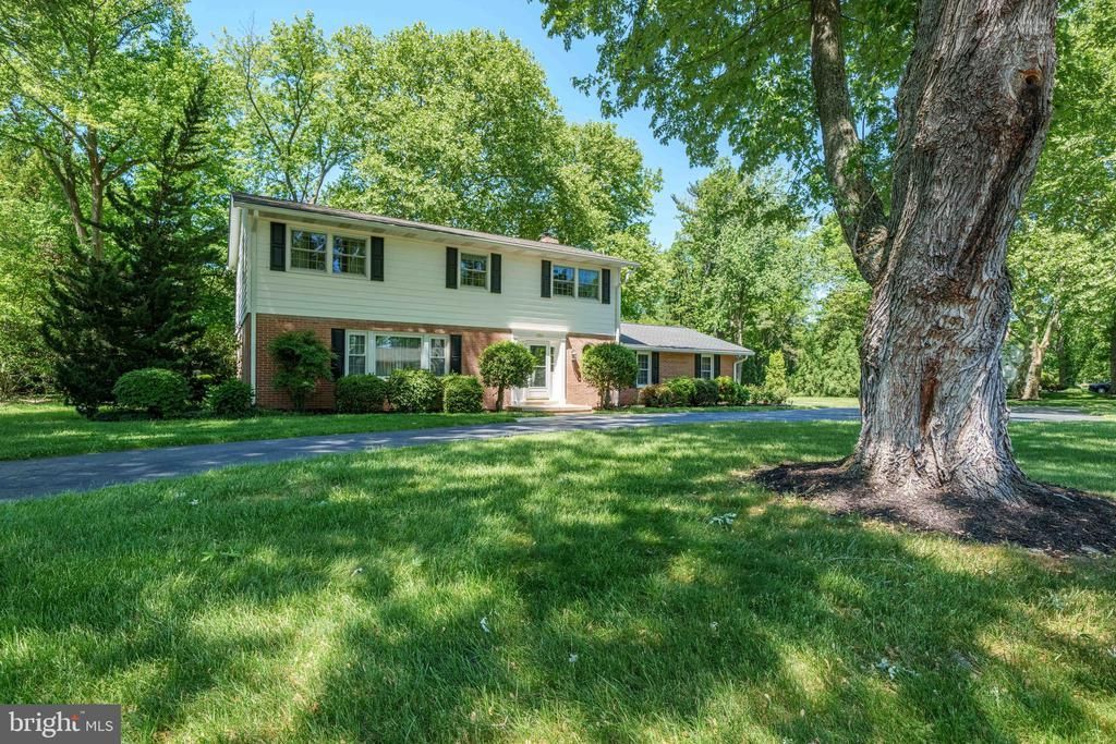 206 E Fairways Circle, Smyrna, DE 19977 Main Photo