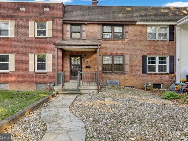 203 SYCAMORE ROAD, READING, PA 19611