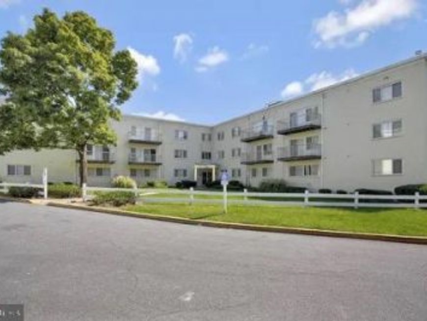 5601 Parker House Terrace, Unit 304, Hyattsville, MD 20782 Main Photo