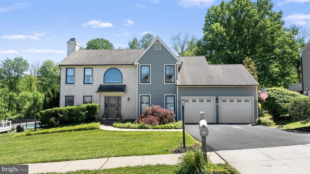 216 COUNTY CLAIRE LANE, ASTON, PA 19014