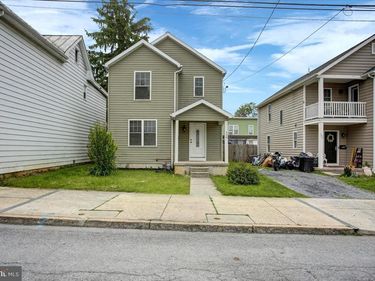 408 E WASHINGTON STREET , CHAMBERSBURG, PA 17201