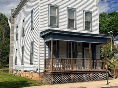 124 LINCOLN WAY WEST , MCCONNELLSBURG, PA 17233