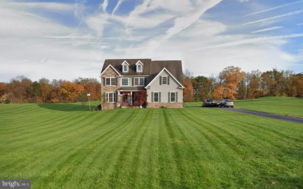 445 CAPITOL HILL ROAD , DILLSBURG, PA 17019