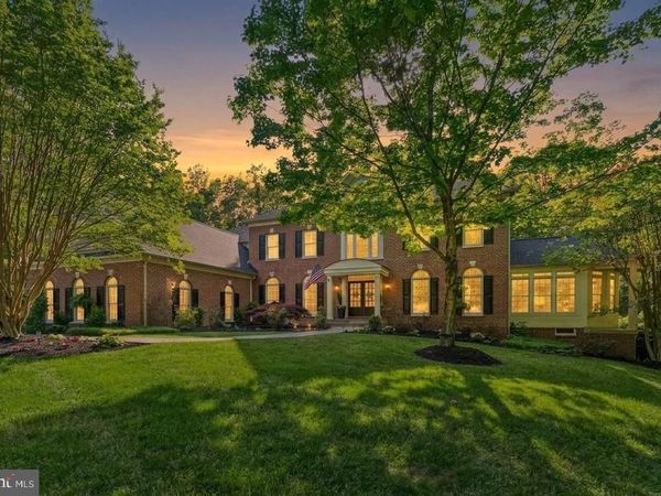 10082 ROSELAND RIDGE ROAD , FAIRFAX STATION, VA 22039