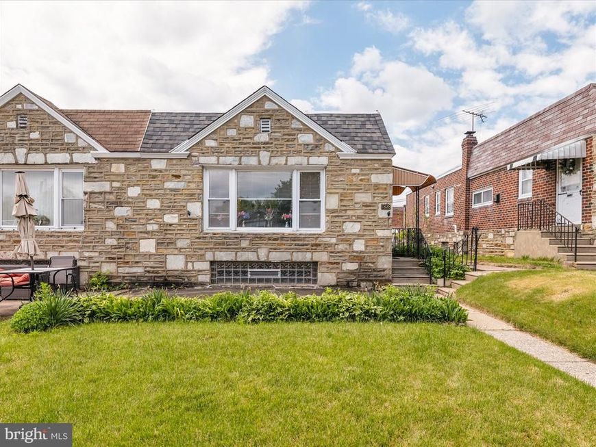 1828 Carwithan Street, Philadelphia, PA 19152 Main Photo