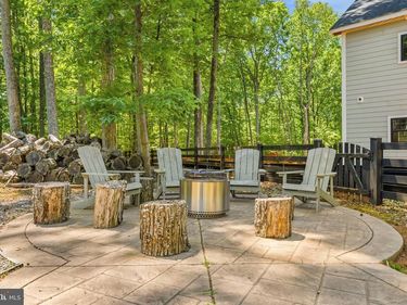 35 RETRIEVER CT, BUMPASS, VA 23024