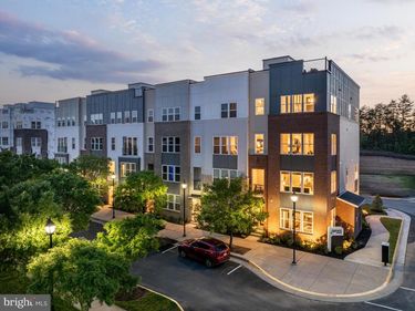 2560 NEABSCO COMMON PLACE , WOODBRIDGE, VA 22191