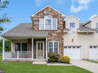 32 CHARLES CIRCLE, DELANCO, NJ 08075