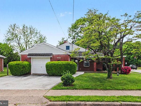 1101 CALLOWHILL STREET, PHOENIXVILLE, PA 19460