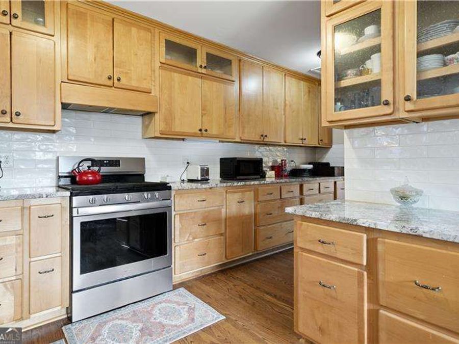 Property Image 12