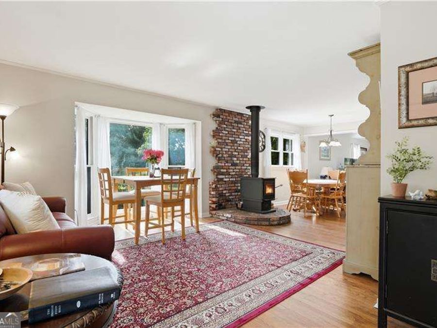 Property Image 7