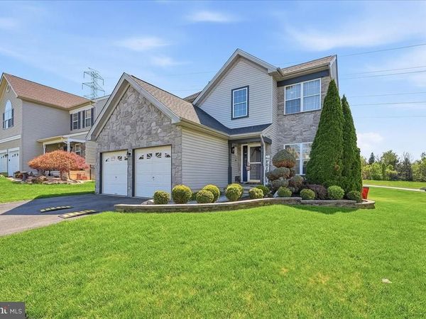 316 HAMILTON DR , STEWARTSVILLE, NJ 08886